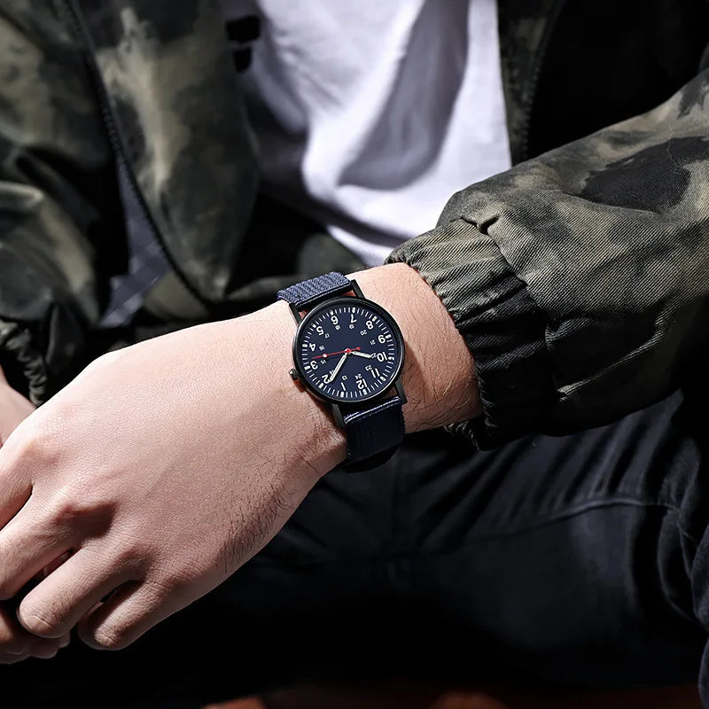 Men's sports watch