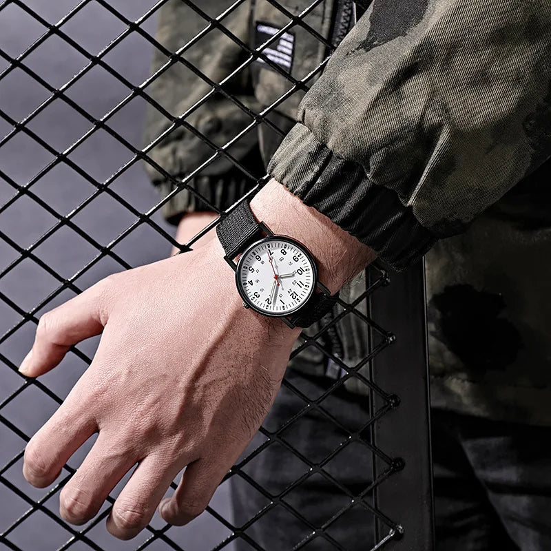 Men's sports watch
